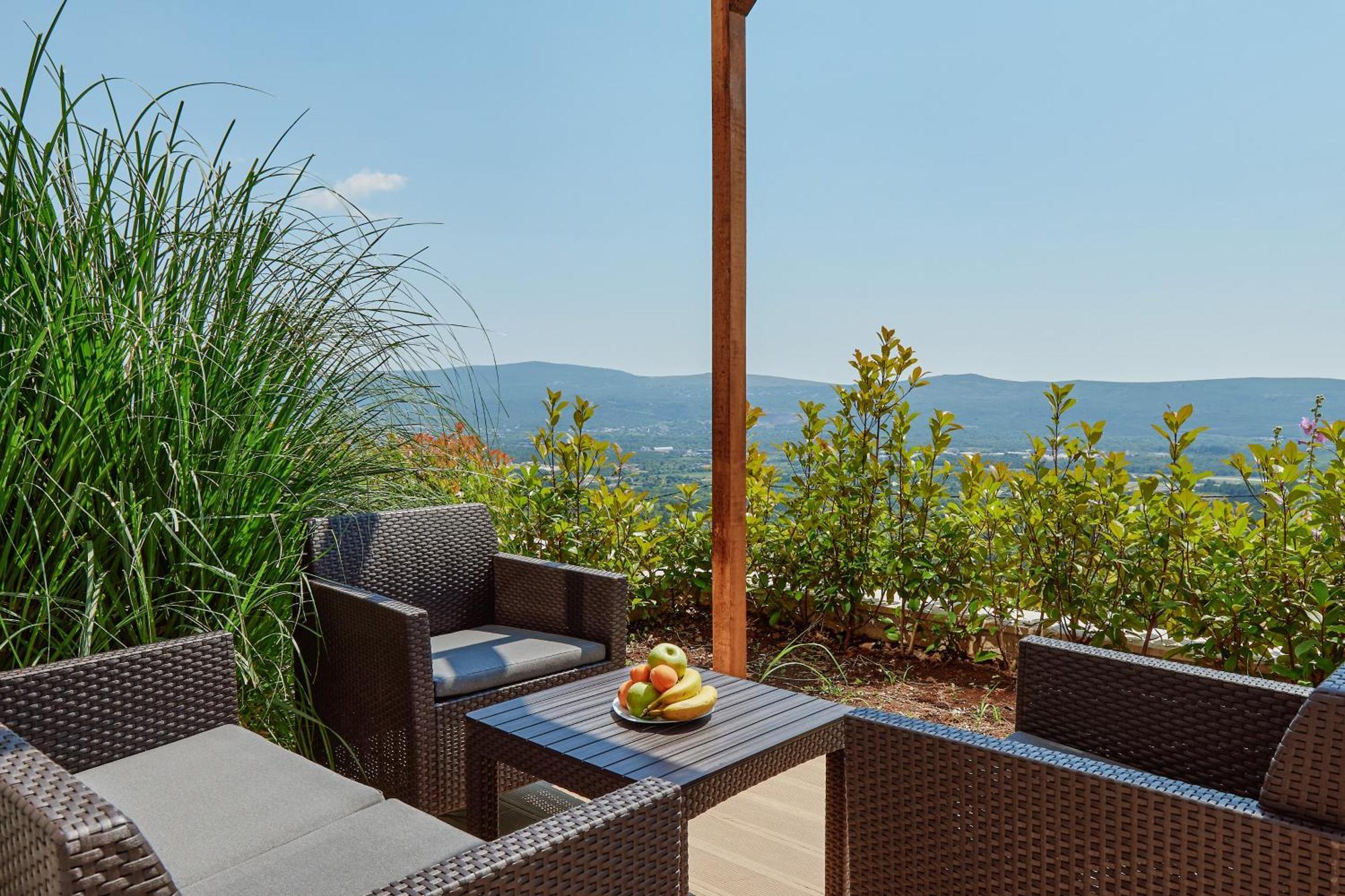Adriatic Heights Aparthotel Kavač Exterior foto