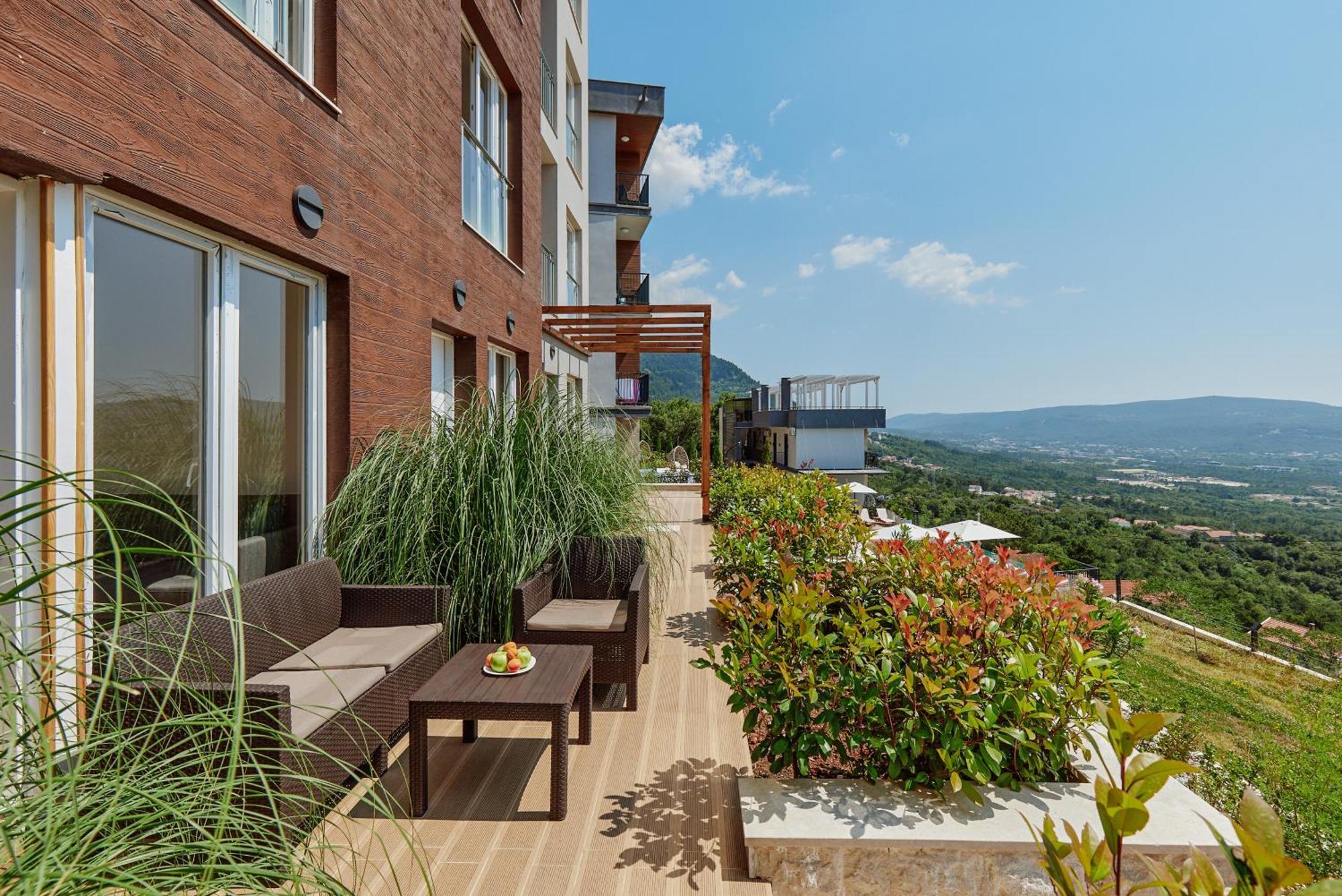 Adriatic Heights Aparthotel Kavač Exterior foto